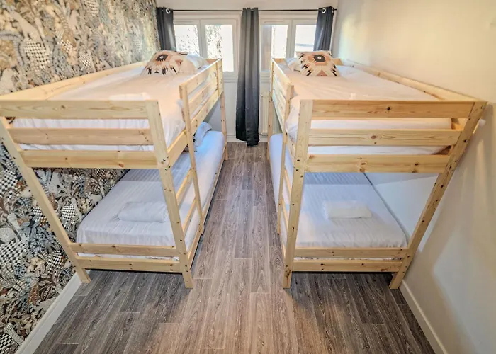 Maison 15 Couchages Idéale Pour En Groupe * Clermont-Ferrand