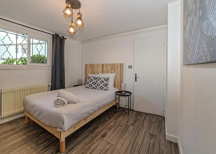 Maison 15 Couchages Ideale Pour Sejour En Groupe בית נופש